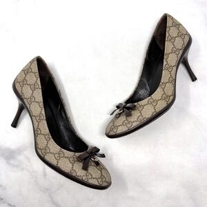 GUCCI Vintage Y2K GG Monogram Crystal Canvas Bow Kitten Heel Pumps Retro 36.5